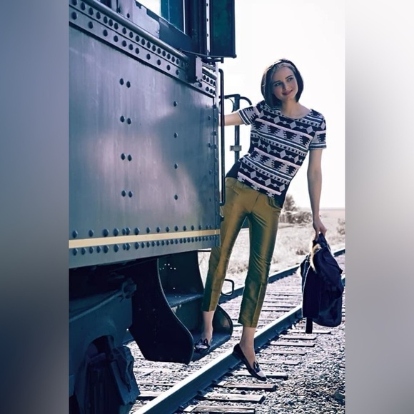 Anthropologie - Sundays in Brooklyn - Ellery Top - Aztec. Medium P2P is 21". - Picture 3 of 9